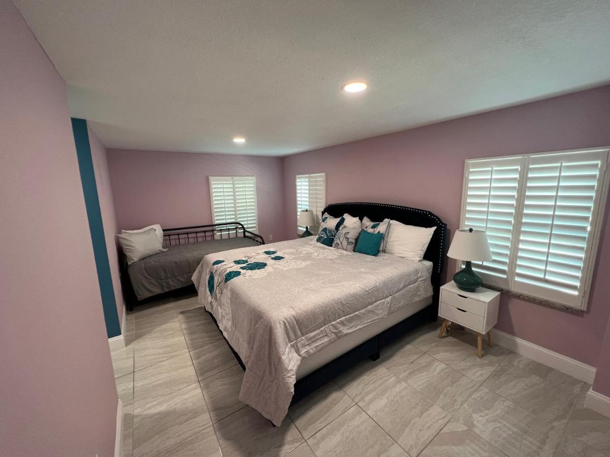 Atlantic Shores Motel Daytona Beach Shores Bagian luar foto