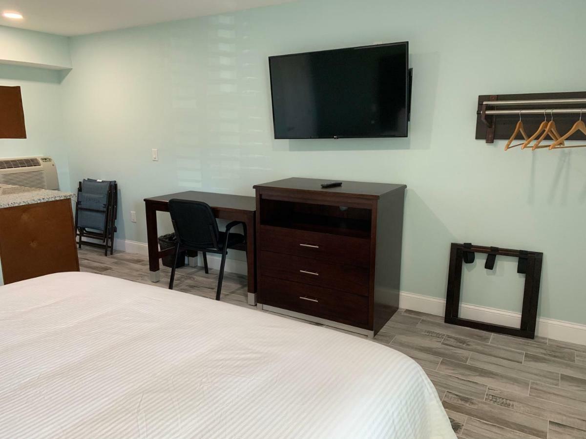 Atlantic Shores Motel Daytona Beach Shores Bagian luar foto
