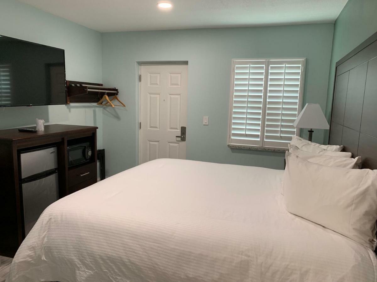 Atlantic Shores Motel Daytona Beach Shores Bagian luar foto