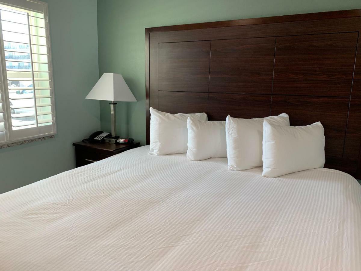 Atlantic Shores Motel Daytona Beach Shores Bagian luar foto